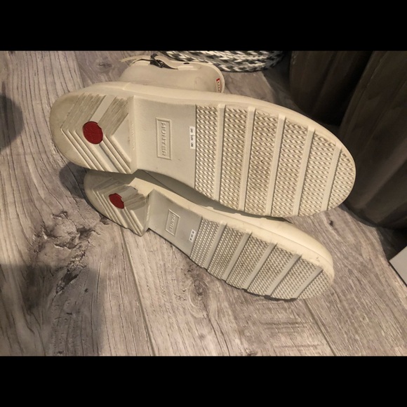 ***SOLD**** Hunter Boots SZ 8 - Picture 3 of 3